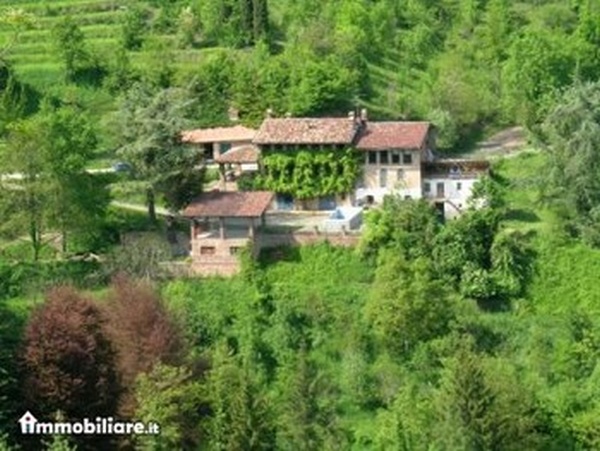 Click here for full details of this property for sale in Val Argentina, Italy.